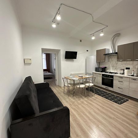 Levvv Apartment Lviv Exterior foto